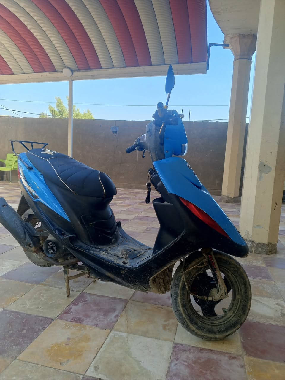 السلام عليكم دراجة ماكس عدله
للبيع دراجة نضيفه او مكينه مامفتوحه السعر 650 او بيه مجال  ***********
