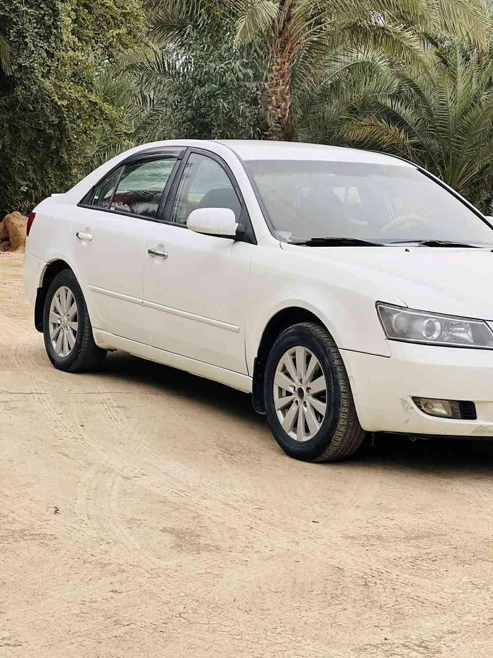 سوناتا 2007
وارد خليجي محرك 2400
رقم نجف الجديد  مكانها ديوانيه 
مجدد لغايه 29
السياره بإسم البائع مكفوله عدا بارد قليل بالجاملغ الامامي وصبغ قليل جاملغ خلفي 
 
مداور ثاني يوم للتواصل:اتصال فقط
***********
