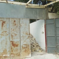 باب حديد دفتري • ٢٨٠×٢٤٠سم • الكوفه شارع السبيس