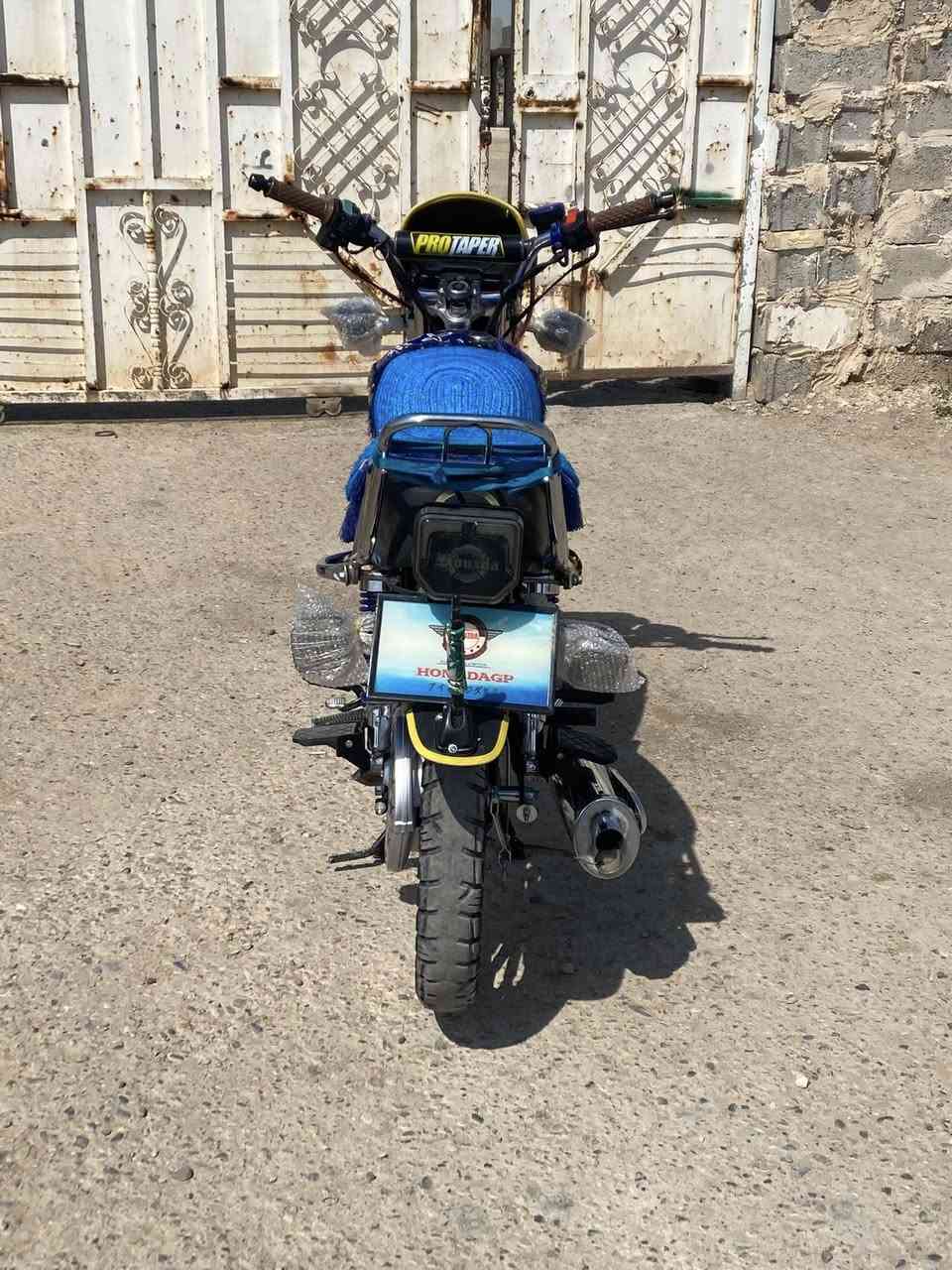 السلام عليكم دراجه للبيع موديل ٢٥ مكينه 200cc عنوان ديالى حمرين سعر خاص ***********
