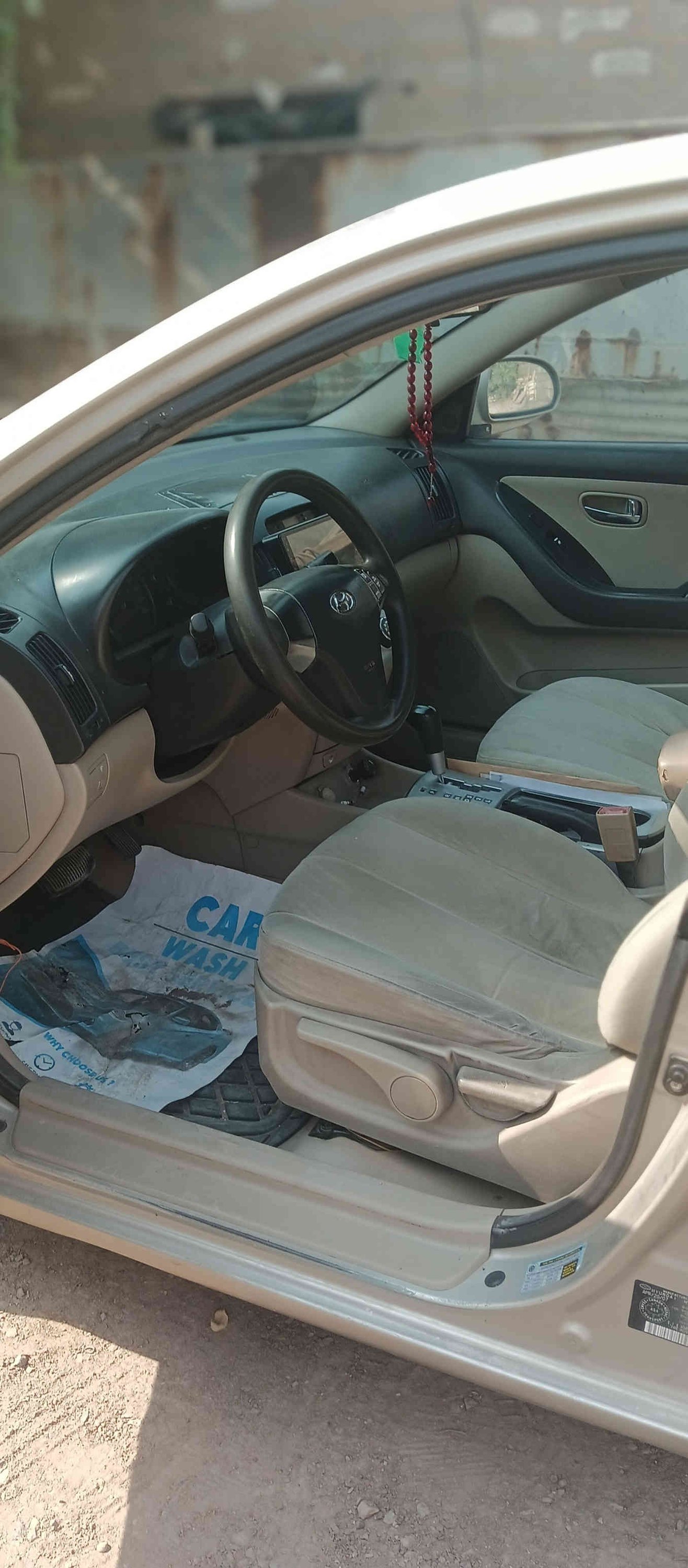 سياره للبيع النترا مقدس خليجي موديل 2007 مكينه 2000 بيها تبديل شاملق وبيها بابين صبق مكان سياره جسر ديالى جديد سعر 80 وبيها مجال رقم الهاتف ***********
