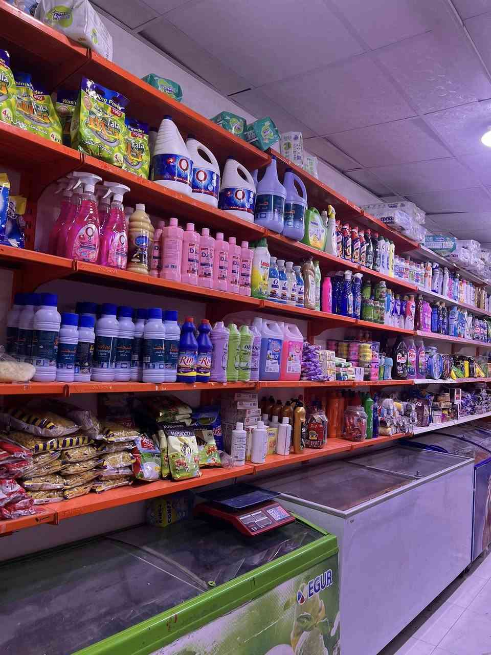 سلام عليكم أسواق للبيع جاهزه من كلشي موقعه البصره الجبيله اي استفسار لاتصال علي رقم ***********
