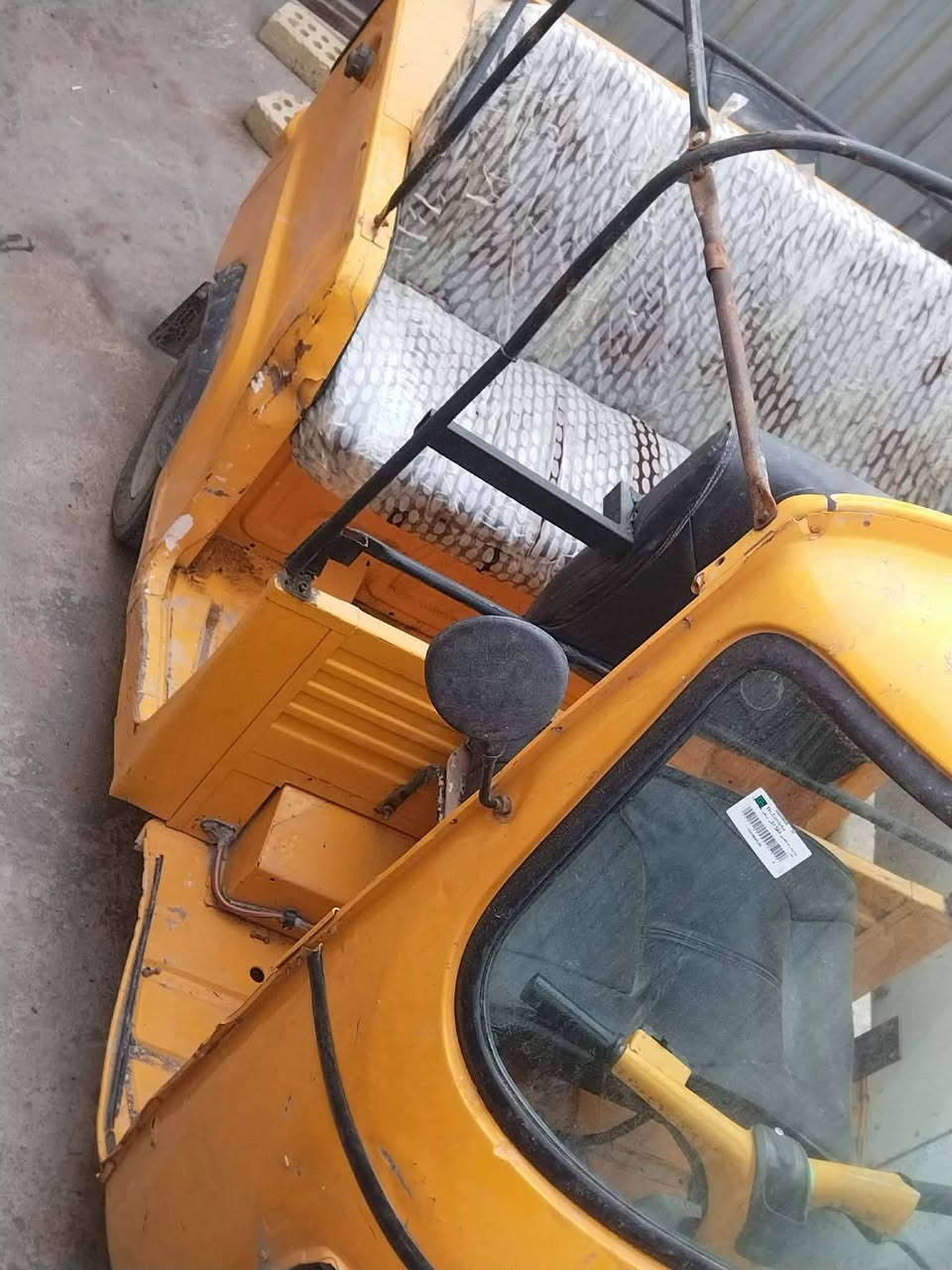 بياجو 18 شغالة لا تنقص ولا تبخير عوزها جادر فقط السعر مليون 350) ***********
