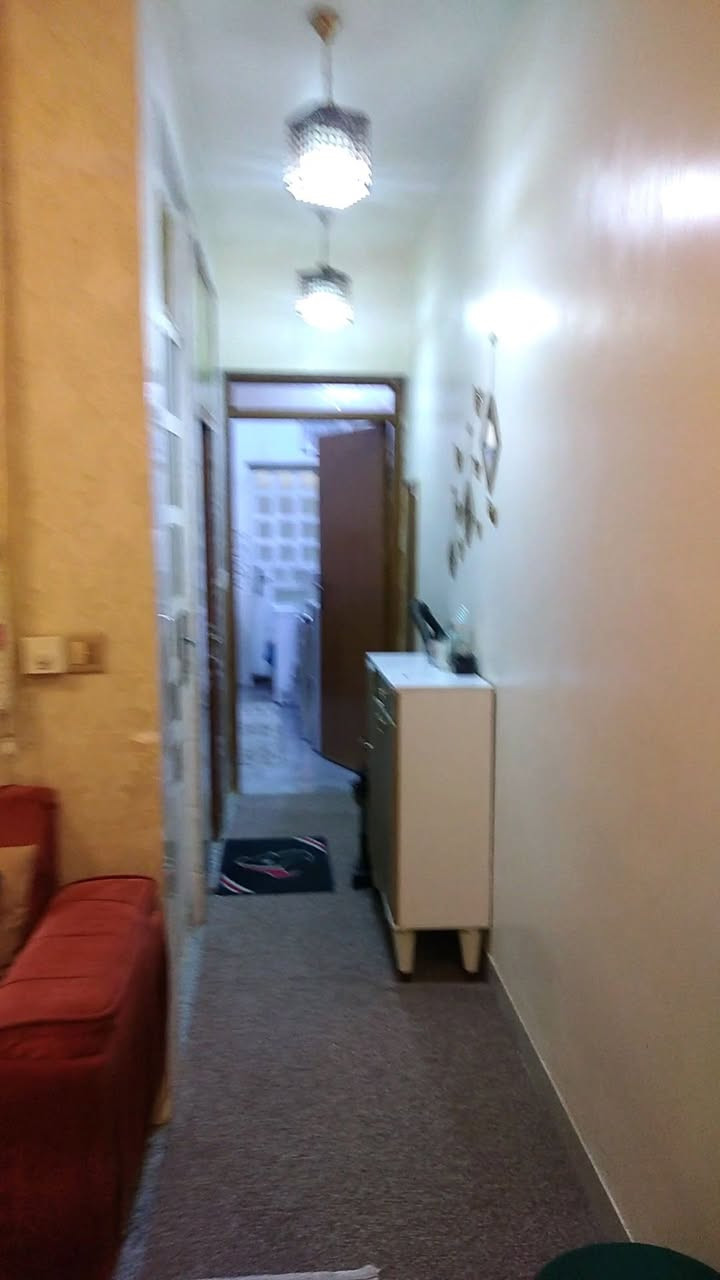 بيت للبيع في الامين الفلكة المشجرة قرب جامع الرسول 75م طابقين ونص واجه 4الاربع بناء حديث قرب قناة الخدمي شارع هادئ ***********
