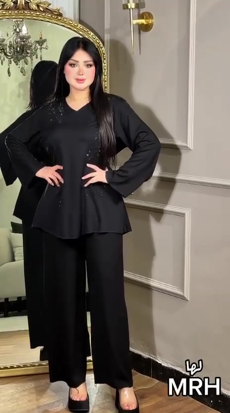 تراك كشمير مطاط اسود فاحم ✨

ستراس على طول القطعة 

القياسات /L XL. XXL 

سعر الدرزن 150 الف

اقل طلب نص درزن


**إذا كنت صاحب هذا الإعلان وتريد حذفه لأي سبب، رجاءا أرسل رسالة إلى الدعم الفني**