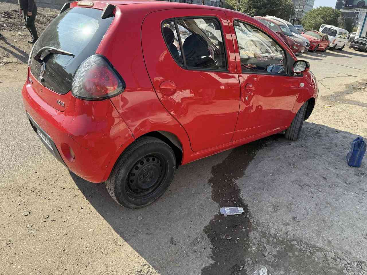 مساءكم عافيه باندا 2013 كلش نظيفه
كير مكينه تبريد مكفول ماشيه 50 حقيقي بيها رصعه باب الصدر واضحه بلصور السعر 53 ورقه 
للاستفسار ***********
العنوان حي الجامعه شارع بسكولاته
مركزبراء الخزرجي لصيانة الباندا والكيوكيو
