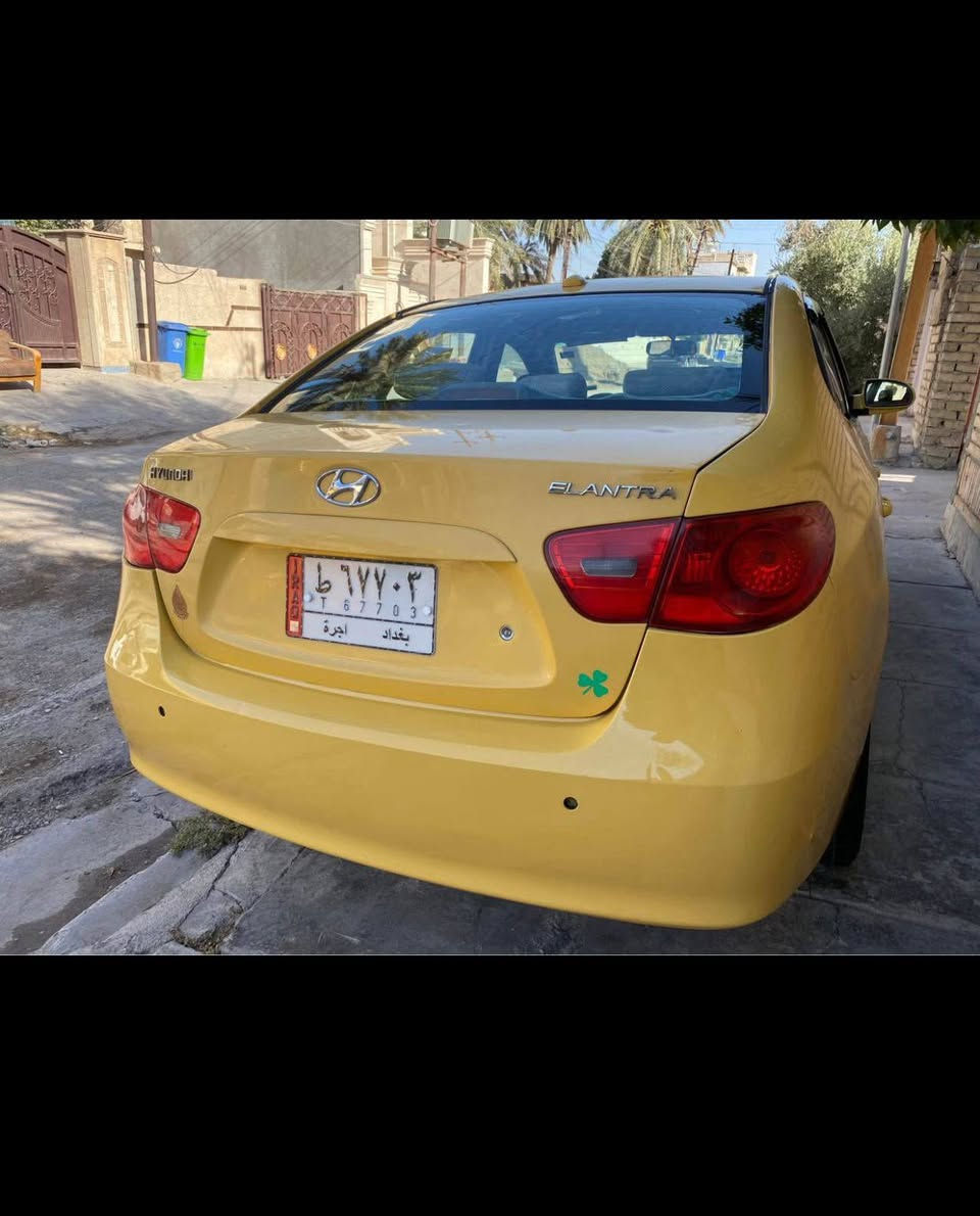 السلام عليكم الانترة موديل 2008 كير محرك تدفئه تبريد تخم تاير صدر امامي خلفي جديد هيئة وغرامات مصفرة سيارة بأسمي مكاني بغداد العامرية السعر  ٩٠ وبي مجال 
الطيبين ***********
