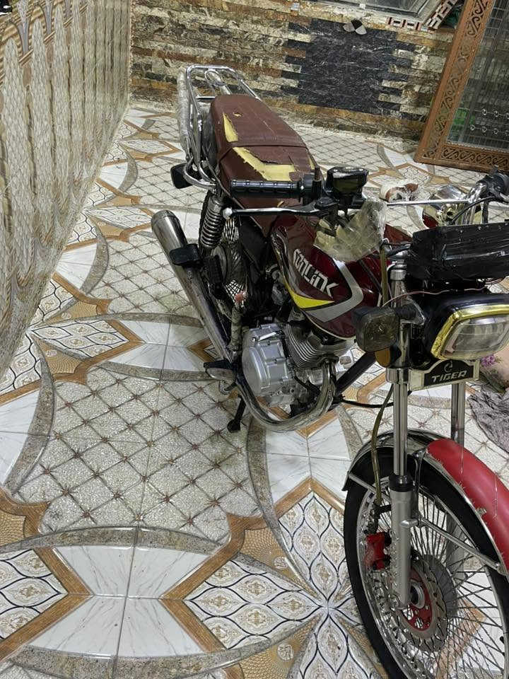 دراجه سونك للبيع موديل 23اي عيب مابي كبس فقط الكشن شوي مشكوك سعره 525وبي مجال قليل جماعت ال400لتعلق مابيع رقمي ***********
