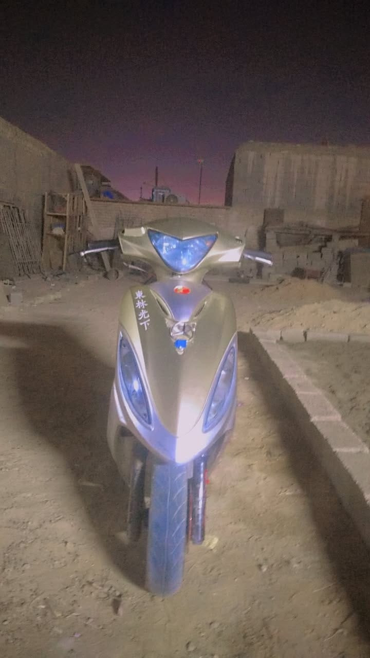 كامكو البيع سعر خاص مكانها نجف 
رقم الهاتف *********** بس سعرها مناسب
