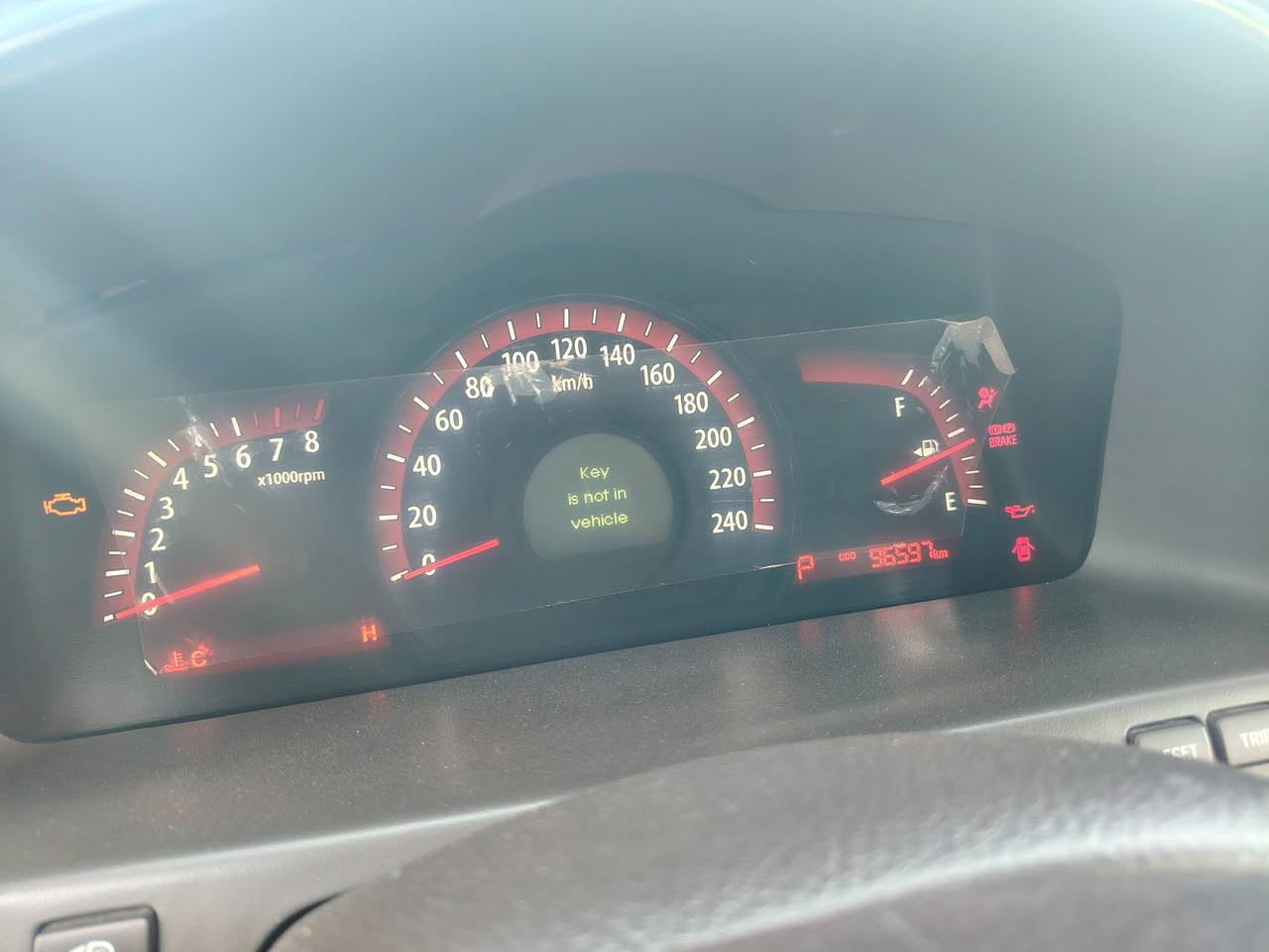 السلام عليكم ورحمه الله وبركاته 
للبيع كيا موهافي  2016 خليجي كفاله عامه شرط
ماشيه ٩٦ حقيقي 
كير شرط
مكينهV6 شرط 
تخم تاير جديد
صدر امامي خلفي نظيف
السياره ممتعوبه ابد
اشاير بلمري
خزن 
كشنات تدفئه تبريد 
ثلاجه 
داخل بيجي
بصمه عدد ٢ وياها
ويل ٢٠ 
جنطه شفط 
زراكات لايت 
سنويه بسمي شرط التحويل 
مكانها التاجي السياره جدا جدا نظيفه مابيه اي نقص 
السعر ١٩٠ وبيها مجال للشراي بي خير ويدلل
***********
