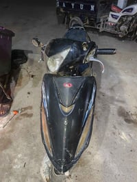 جي فور • سلف • سوق الشيوخ