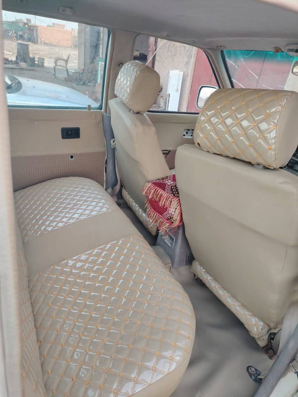 السلام. وعليكم كنو أدوات للبيع موديل ٧كير محرك مال كصه تخم تأير جديده صدر جديد كهرباياتها شغاله  سياره جاهزه  ملاحضه مكلف بنشر ع خاص مجاوب خابر ع صاحبها ***********
