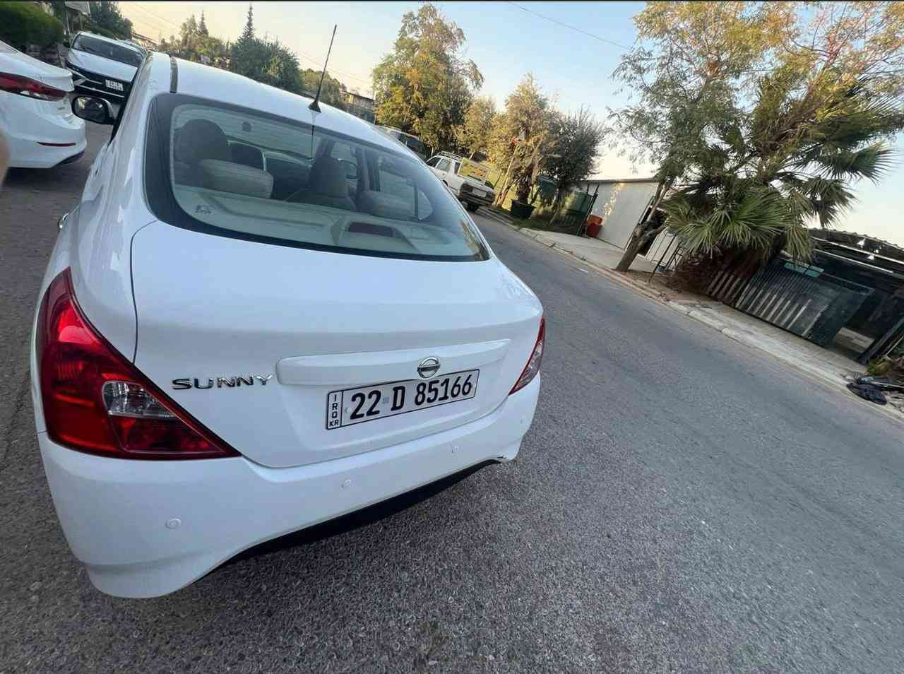 نيسان سني هنديه (2021) البليته الزركه
ماشيه (98) حقيقي

السعر(98) 

رقمها اربيل 

سياره نضيفه وحلوه الضرر موضح بل صور 

مكانها بغداد المنصور 

***********
