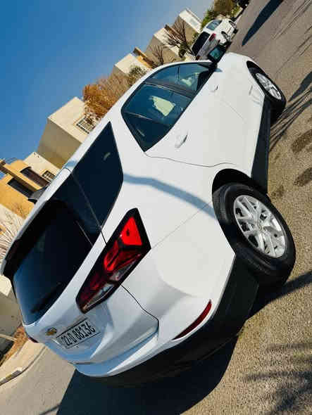 السلام عليكم 
ايكونكس موديل 2022 بدون صبغ سيارة 
للبيع إذا مراوس رقم شمال .

ماشيه 60 سياره فول مواصفات عدا فتحه سياره جديده 
رقم اربيل جديد سنوية جديد شرط تحويل 
 
السعر163 ورقه مجال شويه *********** واتساب
