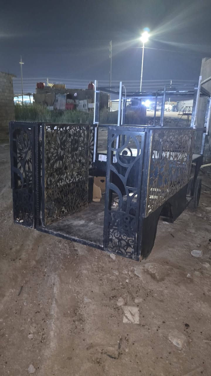 عرباين عدد2 حديد ثقيل تجي وتشوف بعينك وما نختلف ان شالله للستفسار ***********
