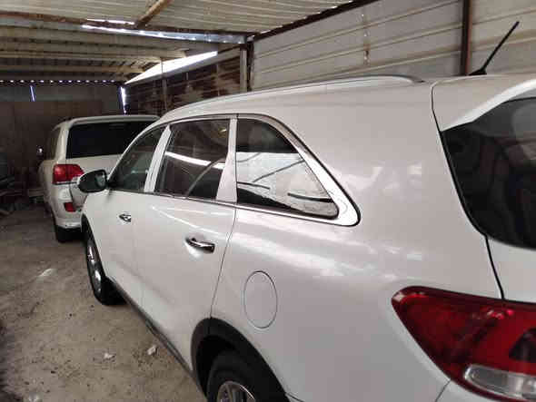 كيه سورنتو وارد خليجي موديل ٢٠١٩ رقم بصره بسمي فول مواصفات ماعدا البنوراما ماشيه ١٢٠ بيه رشات صبغ اثر بطش السعر ١٩٥ وبيه مجال اتصال علا صاحب السياره ***********
