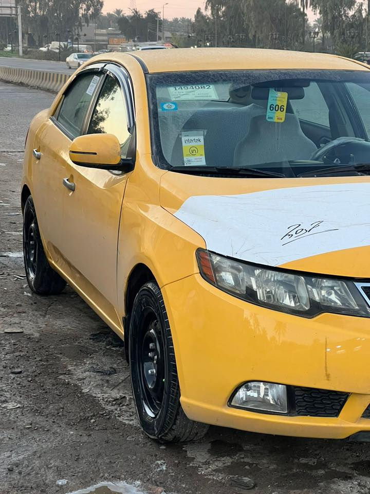 السلام عليكم
فورتي موديل 12 وارد امركي ممينه 2000 دوش المرغوب حادث جاملغ الايمن والايسر مفتوح سياره جاهزا من كلشي ممينه جديده ب كارتون نقص غاز تبريد فقط اثناء شد المكينه
السعر 87 بيها مجال حك الجيه مكان السياره بغداد قرب الجزيره ***********
