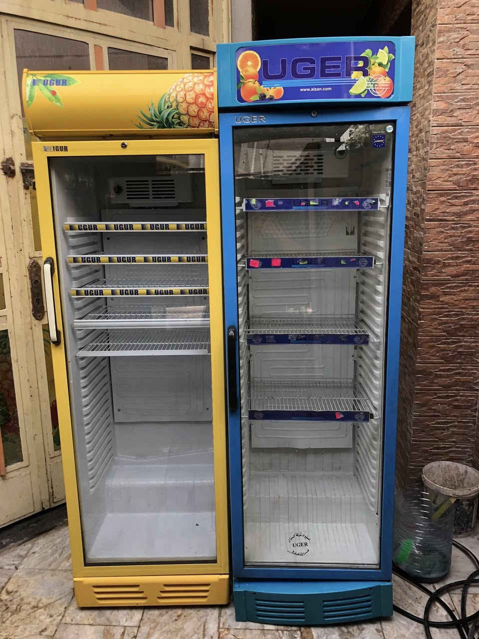 سلام عليكم عارضات للبيع تركي الايكور الاصلي ابو الحاسبه حجم 22 وطرحيه حجم 16 مستخدم شي قليل اخو جديد شراي يتصل *********** موجود توصيل 🚚
