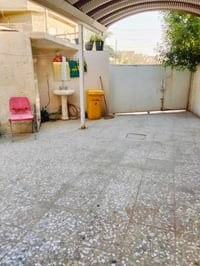 مشتمل للبيع نضيف جدآ وموقع ممتاز مساحة ٦٥ متر واقع حال ١٠٠ متر طابق ال...