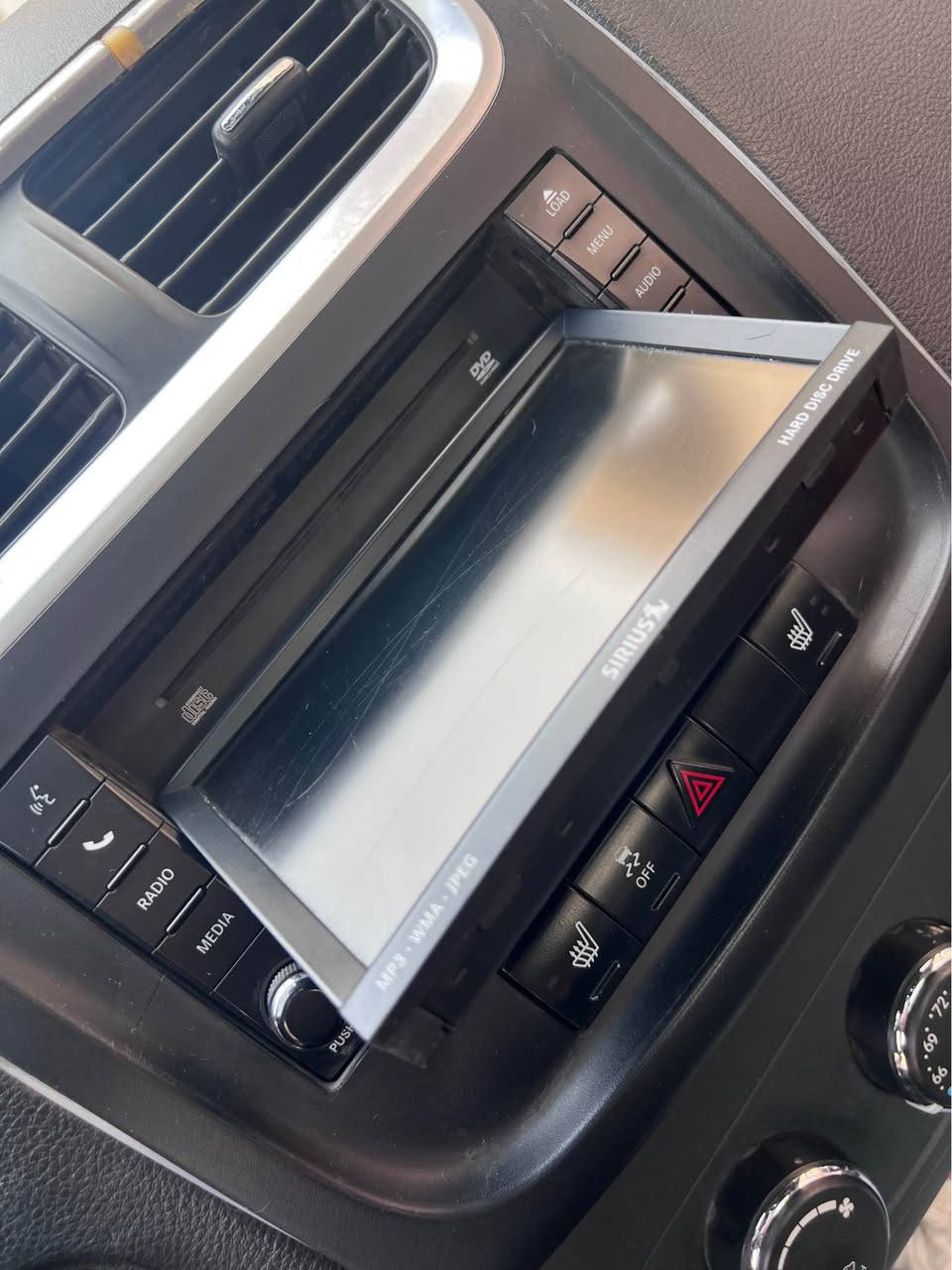 دوج افنجر موديل ٢٠١١ فول مواصفات محرك ٦ سلندر محرك جديد ٣٦٠٠ ، سلايت ، كشنً كهرباء ، كشن هيتر ، شاشة سيدي ديفيدي  بلادي ، سترين تحديد سرعة فوليوم هاتف وتراکشن ... بها ٣ قطعة صبغ بجم وخلفي كبس ، سنوية جديدة هزة جديدة ، رقم دولي جدید ، سيارة بأسمي ، سيارة جاهزة ما بها نواقص  ، سعرها ٨٨ ورقة وبها مجال للطيبين   

دۆج افەنجەر ٢٠١١ فول مواسفات ، مەکینە ٦پستن ٣٦٠٠  گێرو مەکینە بەشەرت مەکینەی نوێ یە , سلایت ، کوشن کارەباو کوشن هیتەر ، شاشە بیلادی cd , dvd  ,  ڤۆلیوم و تەحدید سورعەو تراکشن و زۆر موسفاتی تر .. 
٣ پارچەی بۆیاغە پێشو پشتی کەپسە ، رەقەم ئەڵمانی نوێ یە ، سەنەوی ژینگەو رێگاو بانی نوێە ، هەزەی نوێە ، بەناوی خۆمە ، سەیارەی مەعرەز نیە هی خۆمە بێ مەسرەفە  . داوای ٨٨ وەرەقەی دەکەم  و مەجالیکی تیدایە  *********** 

 
***********

*********** أربيل, العراق
