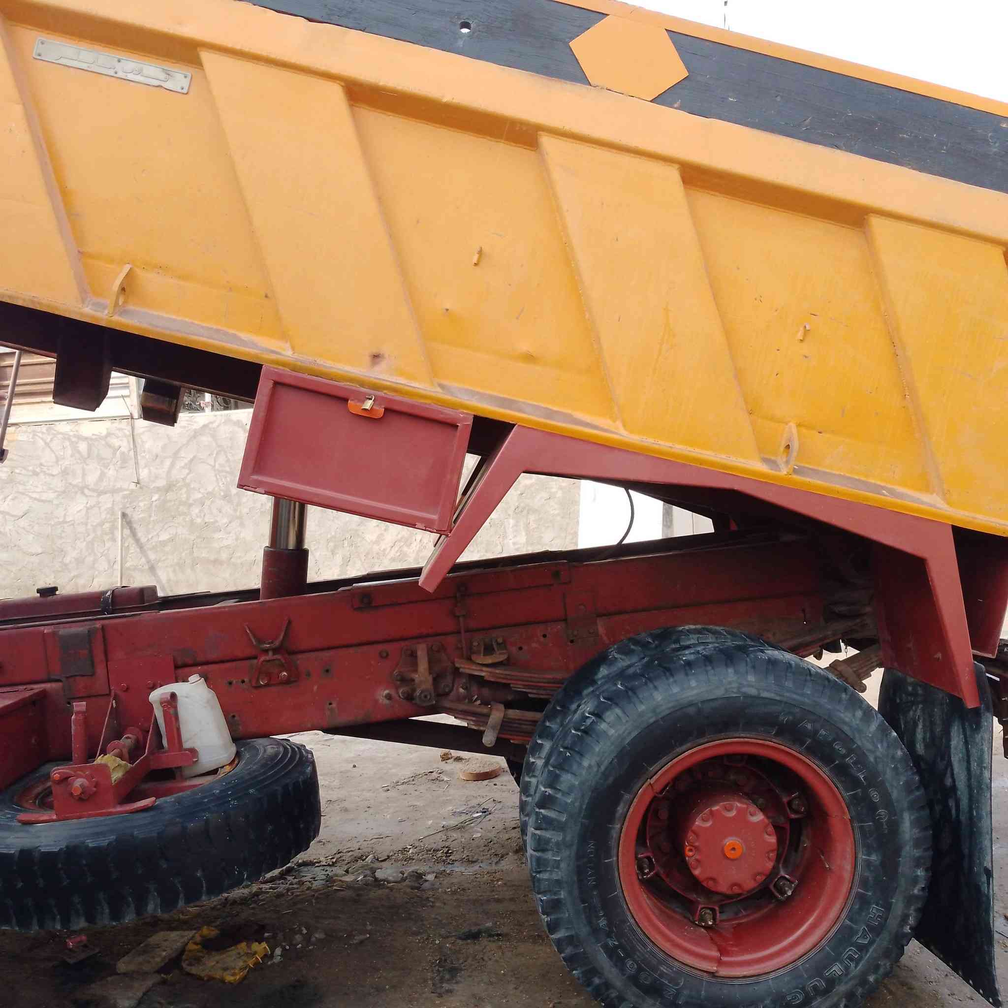 سلام عليكم تك البيع مايلربلادي موديل 81صبق باب ولغدوشباج ***********
