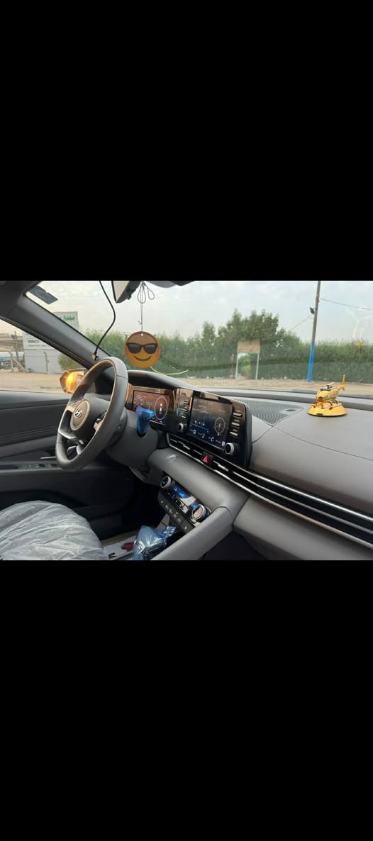 السلام عليكم
النترا ٢٢ فول معوقين بابل دخول جديد
بسم ولد موظف شاب
تشغيل عن بعد
مسجل Boster
فتحه سلايد روف
٤ بصمات بصمه الباب لمس
قياده ذاتيه
شاشه دبل كامره دواره
٣ انظمه قياده
دشبول إلكتروني ماشيه ١٢ كيلو
ويل كروم لد أمامي لد خلفي
كشن كهرباء تدفىه كشنات
كشن حظن دواخل بيجي فول تحكم استيرن
مانع انزلاق ترحيب ليلي بليدات
سايد بريك بصمه نظام اوت هولد
شاحن لاسلكي وبعد مواصفات
تبديل باب وجاملغ وتصليح بلعراق وتصليح بدوسه
٤ رادارات 
السعر 135 وبيها مجال
***********
مرقم كامل
