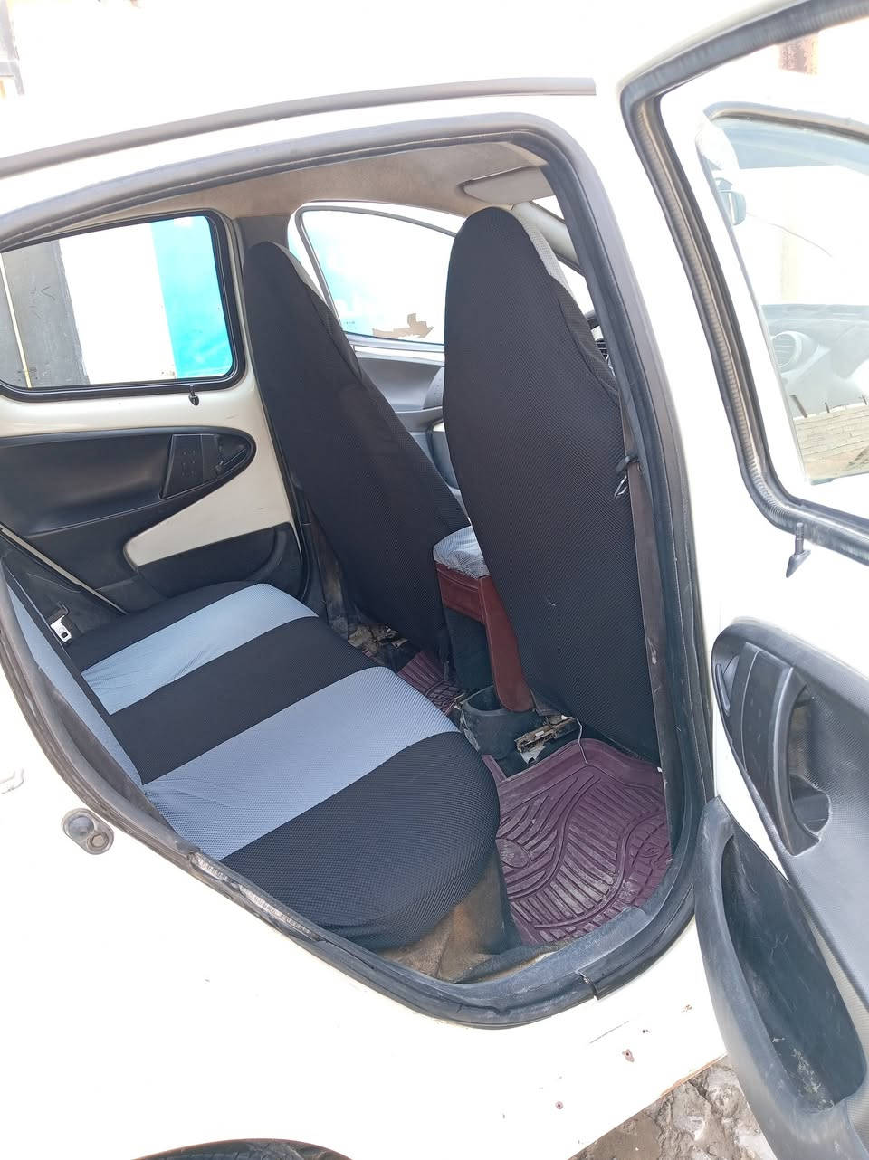 سلام عليكم من رخصت مدير الكروب بي واي دي اف زيرو مابيه ضربه ولا تبديل ولا صبغ يحتاجله صبغ دعاميات فقط ويحتاجله نوزلات بيه دخانه سوده صدر امامي خلفي جديد تخم تاير جديد كهربائيات كله شغاله مشروع وطني شرط التحويل ماعليه غرامه ولا الف السعر 25 مكان السياره صلاح الدين سامراء للاتصال ***********
