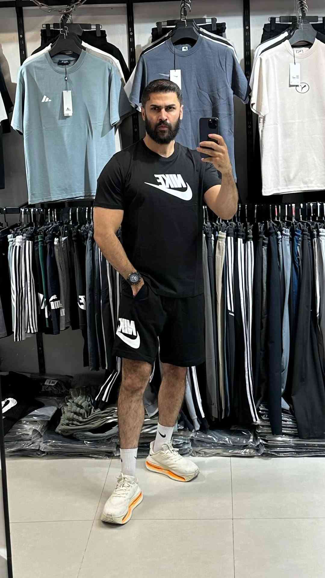 تراك شورت نايك الخامة قطن مقاسات s m L xl Xxl  للطلب والاستفسار ***********
