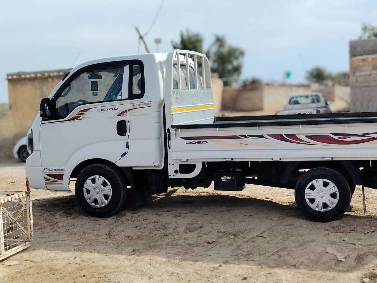 كيه موديل 20سيارة  مكفوله كفاله عامه  على وضع شركه  سياره حلوه ونضيفه وخير من الله رقمها واسط بسمي  سنويتها  لحد  2035.مداور شوكت ما تريد  مكان سياره  واسط شيخ سعد  سعرها  130 وبيها مجال بسيط  شراي يتصل  ***********
