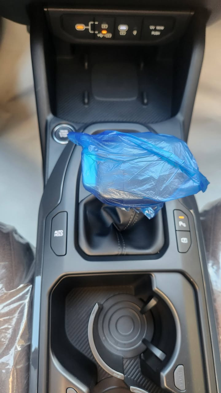 رمضان كريم .
جمعة مباركه ان شاء الله 
للبيع .. كيا k4 ظمان الدوليه 5 سنوات رقم بغداد بأسمي مكفوله كفاله عامه ع وضع الشركه ماشيه 4 الاف ونصف تقريبا سعر البيع 195$ قفل 
*********** العنوان بغداد
