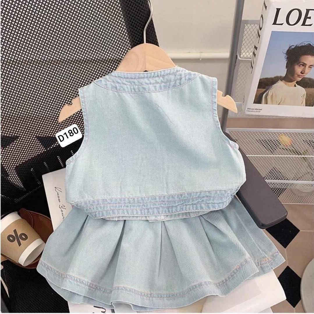 قياس 2-3-4-5-6 سنة 
السعر الدرزن  84 الف   

الدرزن : 12 قطعة


**إذا كنت صاحب هذا الإعلان وتريد حذفه لأي سبب، رجاءا أرسل رسالة إلى الدعم الفني**