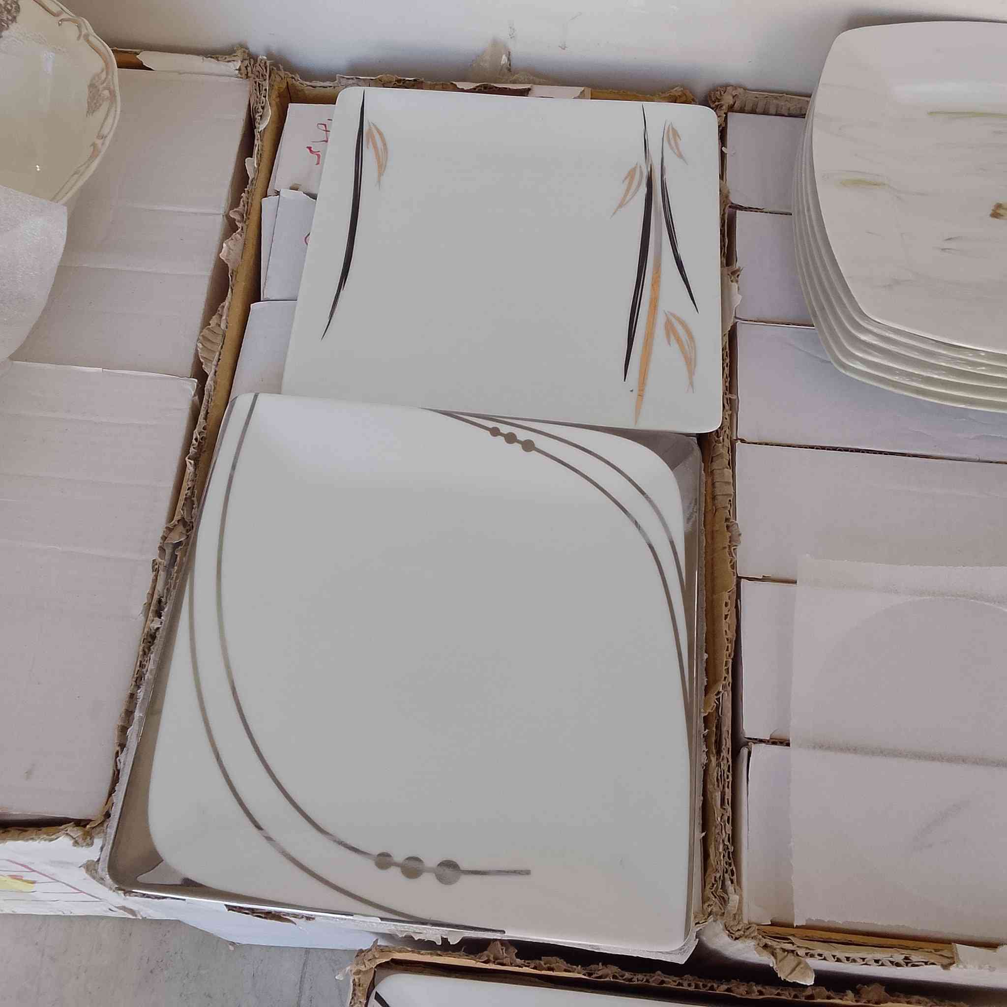 مجمع شمس للمواد المنزليه ❤️❤️
العنوان محاويل حي العسكري مقابيل مجمع بشير الاوربي 
متوفر توصيل داخل وخارج المحاويل ***********
