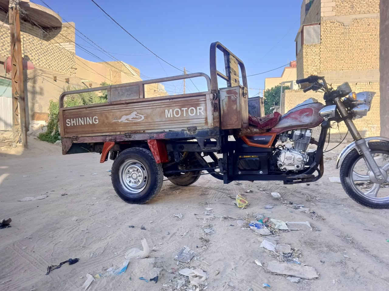 سلام عليكم ستوته البيع موديل ١٣ محرك٢٥ شاده جديده مكفوله كفاله عامه أوراق اصولي مكاني كربلاء ***********
