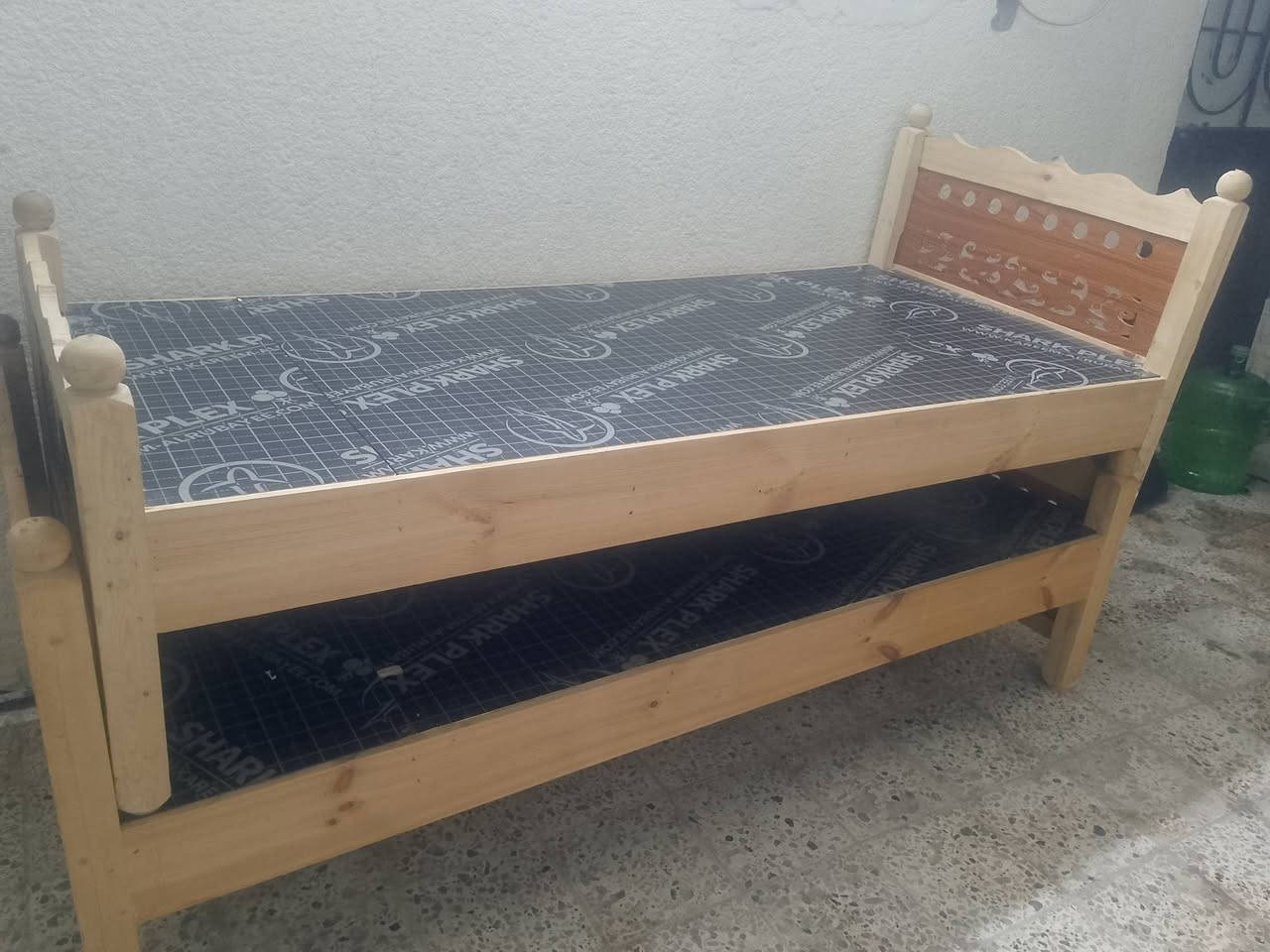 جرابي درجه اولى مستخدمات قليل مستعجل على البيع في بابل ماخذيهن 170 ريدتهن 100 الاتصال على الرقم ***********
