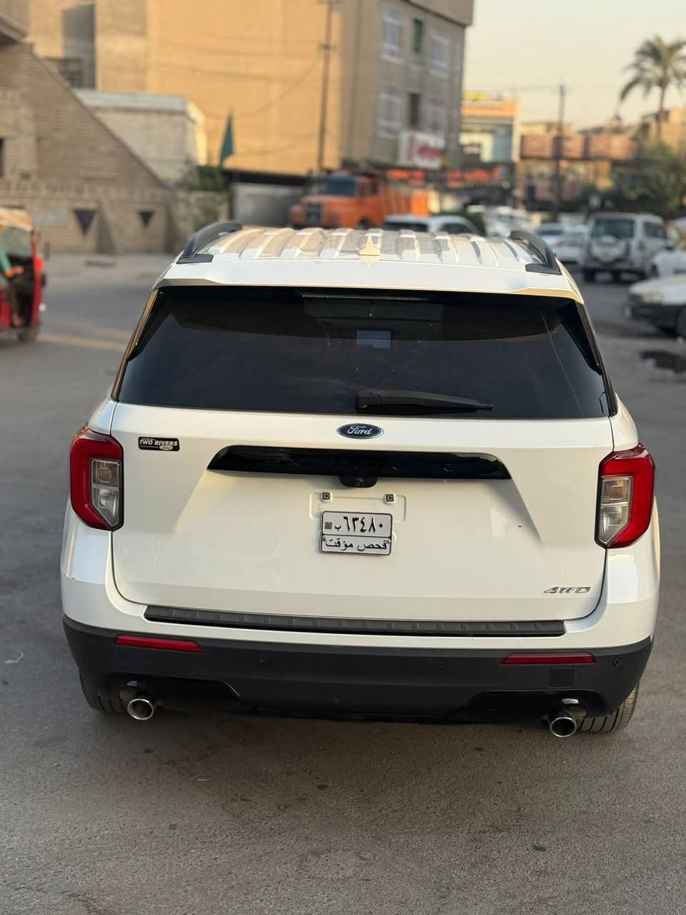 السعر 195 ورقه              ford explorer 2023  st line
وكلشي مذكور بالمنشور رجاءا شوف المنشور كله
سونار وصور الحادث 

فورد اكسبلور اس تي لاين 2023
مرقم بغداد تحويل ثاني يوم 
محرك 4 سلندر 
فول عدا الفتحة 
الكشر ما بي صبغ فقط بارد مذكور بالسونار 
شاصي ولغد مبدل تصليح درجه اولى ترايها وين ما يعجبك 
ورجاءا لحد يكسر بالحلال لان اني حاسب حساب كلشي وهذا السعر قليل عليها  والله بس الظرف 

مكاني بغداد 
***********
