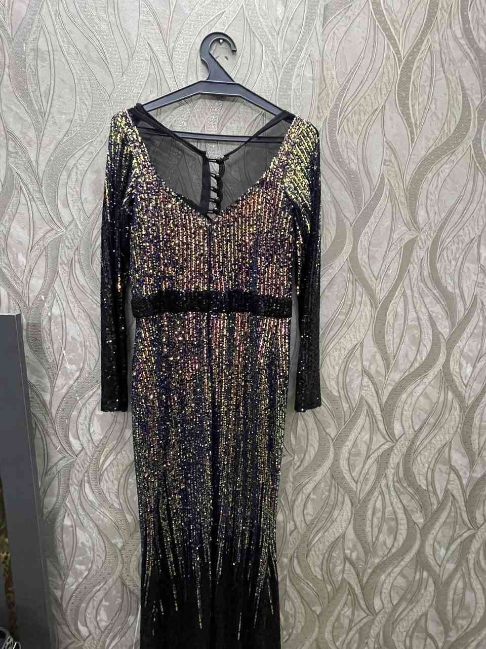 فستان كوالتي عالي من ريتاج بلاعضميه اخذته 165 اريده ب50
قياس 44 مملبوس بس مره وحده


**إذا كنت صاحب هذا الإعلان وتريد حذفه لأي سبب، رجاءا أرسل رسالة إلى الدعم الفني**