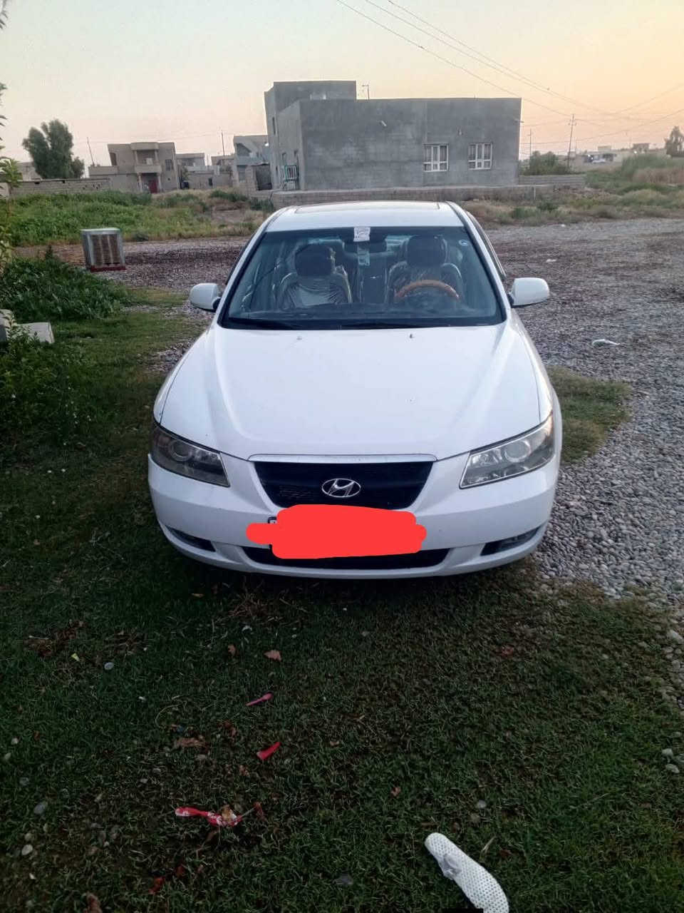 سوناتا موديل 2007
محرك 6/3300 شرط 
كير شرط 
صدر جديد 
تواير جدد
تبريد كمبريسر بي ضعف يعني ما يشتغل 
تدفئه 
فتحه سقف 
شاشه 
كشن كهربائيّ تدفئه تبريد
تحكمات ستيرن 
بيه صبغ عام تكشير 
وارد امريكي 
رقم اربيل دولي 
تواير جدد 
لايت زنون
مثبت سرعه 
السعر 95وبيه مجال قليل
***********
