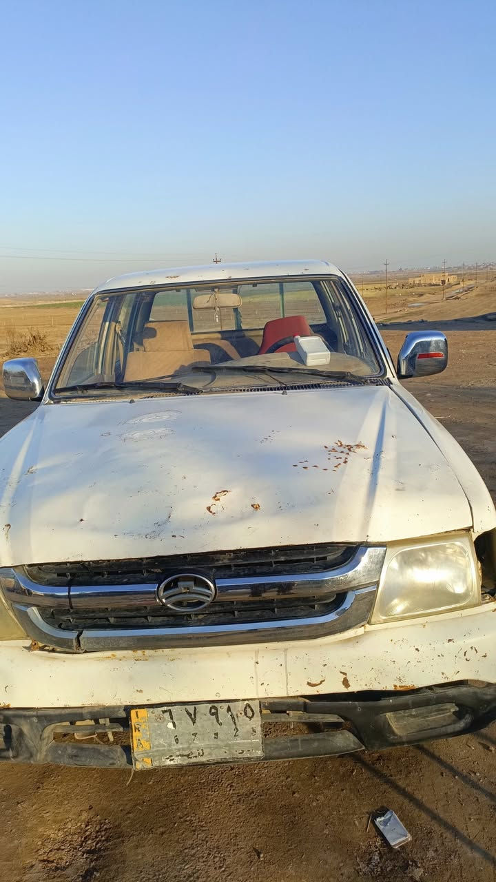 السلام عليكم ورحمة الله
دير 2006 منفيس جاهزة بدون اخياس المحرك بي تبخي
السعر 25 وبيها مجال الشراي يتصل ***********
