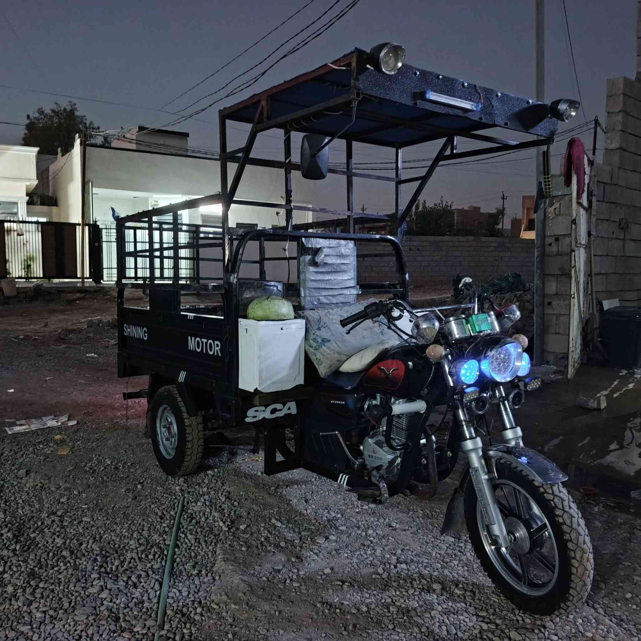 السلام عليكم ستوته للبيع فحل عالي موديل 2021 السعر مليون 300 ااا ***********
