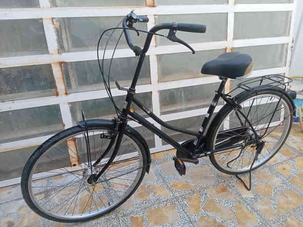 السلام عليكم بايسكل للبيع حجم 26 مكان الديوانيه الجلبيه سعر 80 التواصل *********** بي واتساب
