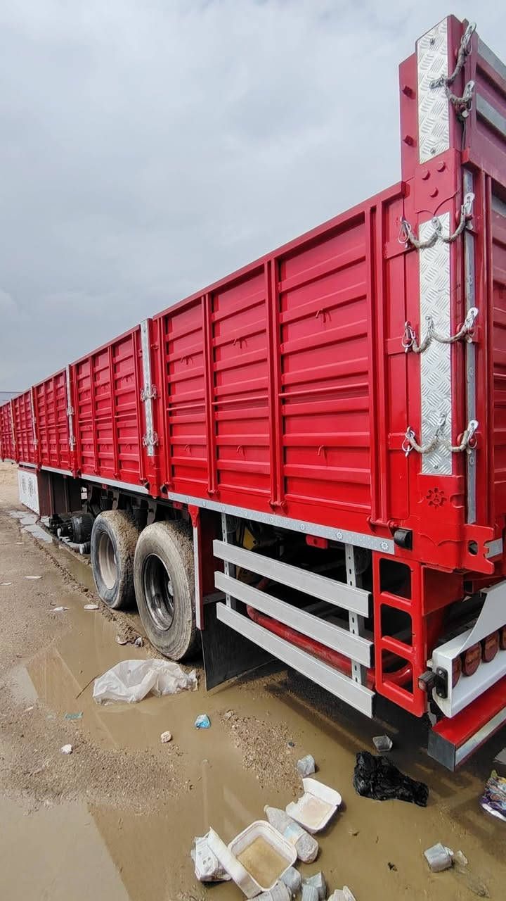 سلام عليكم للبيع عربانه عبدالله جوهر 2026 مشتغله ثلاث دروب فقط بعدهي زيرو منفيس ما مربوطه السعر 185$ وبيهه مجال العنوان البصره الزبير المعارض معرض المهدي للأتصال *********** ابو علي ***********
