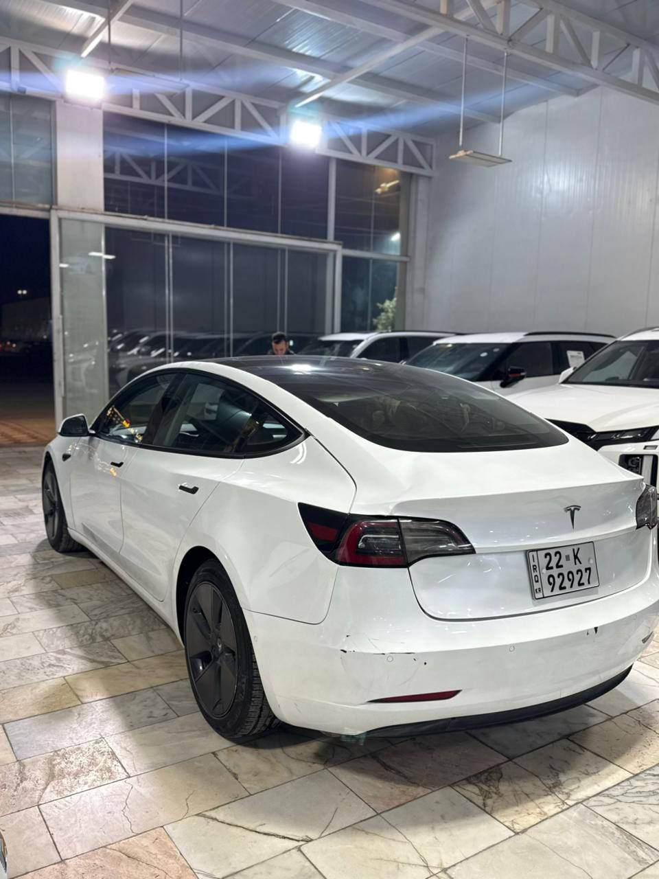 السلام عليكم تيسلا مودل 3 موديل 22 رقم اربيل حادث جاملغين وبنيد السيارة ماشية 50 الف كيلو متر مكان السيارة نجف السعر 155 بيها مجال بسيط ***********
