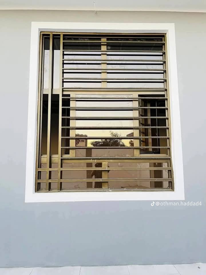 علي داود الحداد لعمل كافة أنواع الحداده وبأسعار مناسبة ومن الله التوفيق
***********
