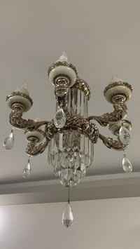 ثريا ملكي • نحاس سداسي • مرمر طبيعي