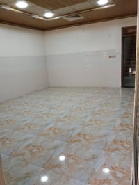 حي البكر • بيت للايجار • ٣ غرف