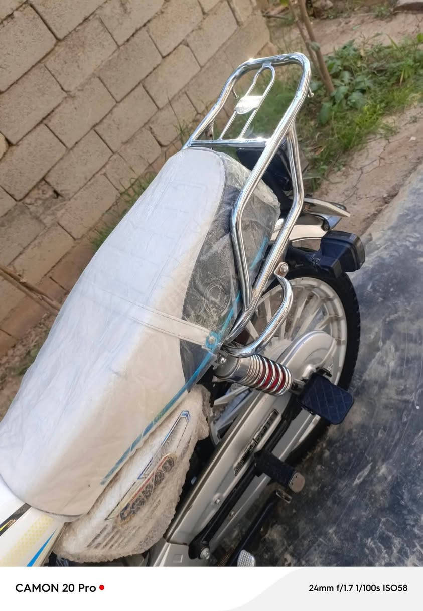 السلام عليكم سيفان للبيع موديل ٢٥ كفاله عامه السعر الاتصال على الرقم *********** مكاني بعقوبه جسر خرنابات 💙
