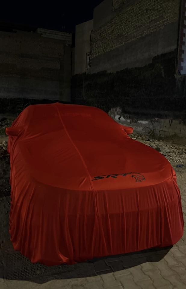 جادر  احمر  ثخين قوي ❤️

يحافض على صبغ ويحمي من شمس ♥️

حجز خاص او وتساب ***********
