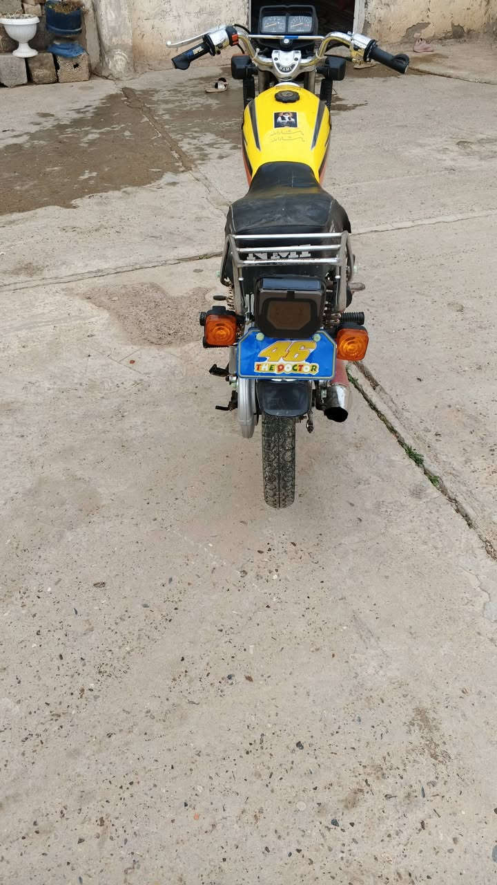 سلام عليكم تايكر للبيع موديل 2020
ورقه كارتونيه كهربائياته كله شغاله محرك  مبدل بستم
شرط شلعه ومعدل صلنصه ربع تخم تاير السعر 350وبي مجال قليل ‏‪مكاني خالص ***********
