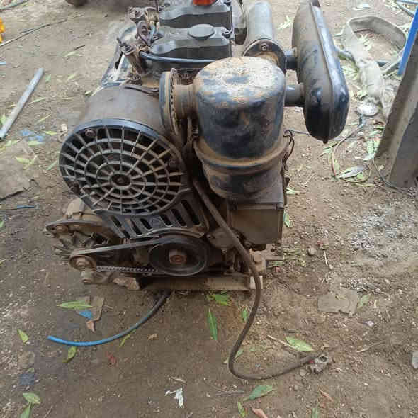 السلام عليكم مولد 2بستم 7كيفي توليد شغال بس محرك عاطل ***********خان بني سعد 500الف
