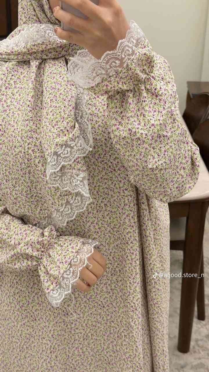 موديل الشال 
قماش كريشة الموديلات متوفرة ح انشرها ستوري 
سعر هذا مويل 15


**إذا كنت صاحب هذا الإعلان وتريد حذفه لأي سبب، رجاءا أرسل رسالة إلى الدعم الفني**